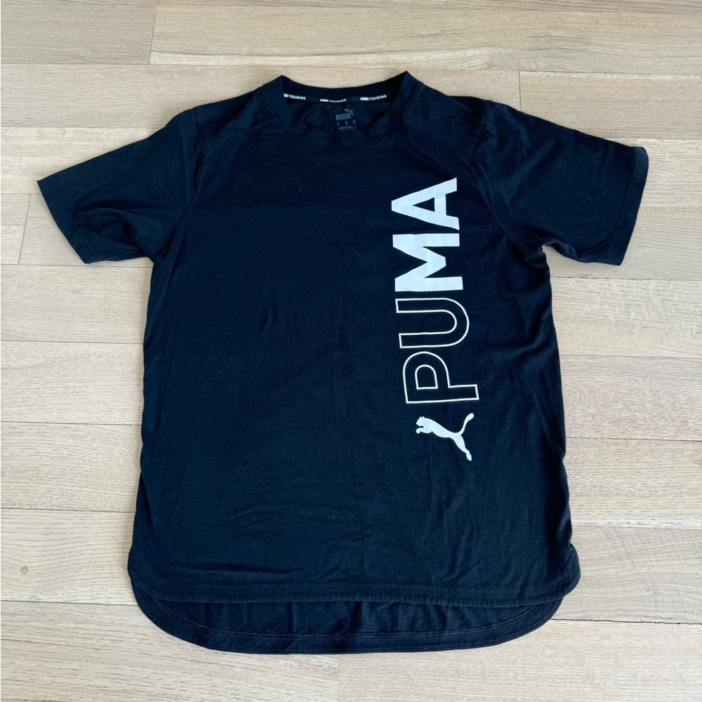 Men’s PUMA Shirt - M